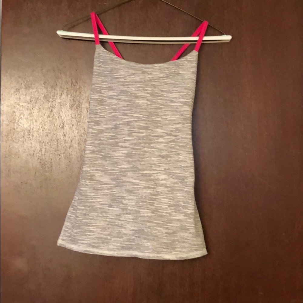 Lululemon workout tank